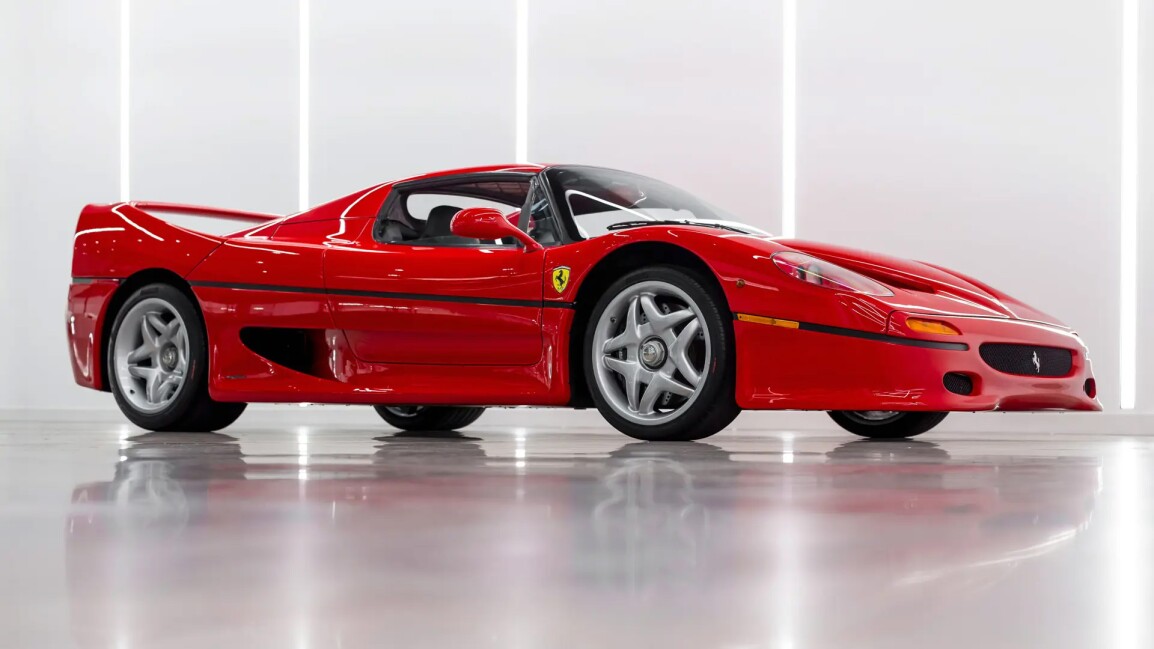 A classic red Ferrari F40